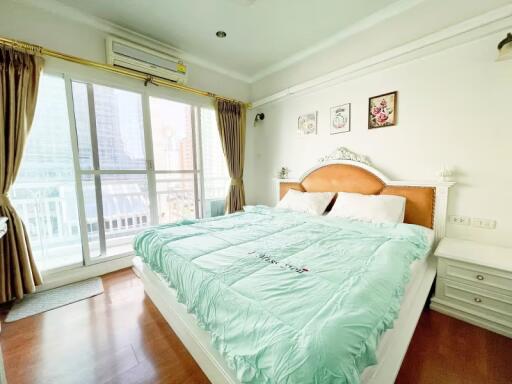 Condo for Sale, Sale w/Tenant at Grand Park View Asok