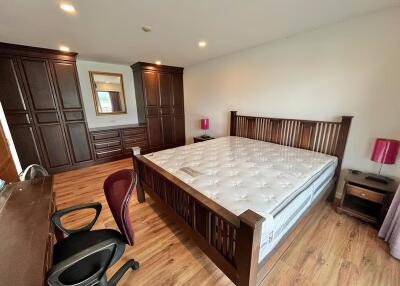 2 Bedroom Condo