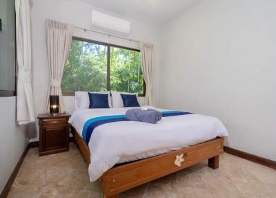 Luxury 4 bedrooms villa in Nai Harn, Phuket!