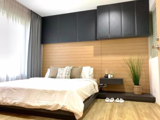 1 Bedroom Condo for Rent at Siri at Sukhumvit Condominium