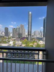 Studio for Sale in Khlong Toei