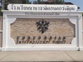 Chaiyapruek Bangna KM.7 - 4 Bed House for Sale *CHAI4112