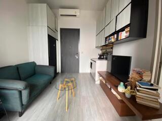 1 Bedroom Condo