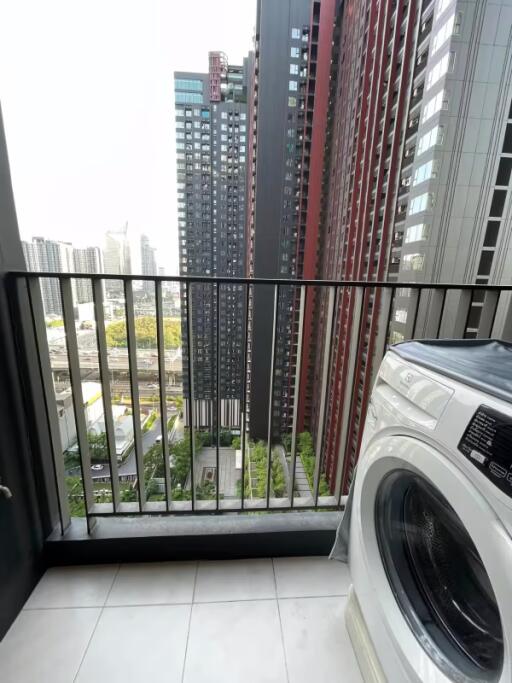 Condo for Rent at Life Asoke - Rama 9