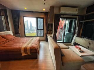 Condo for Rent at Life Asoke - Rama 9