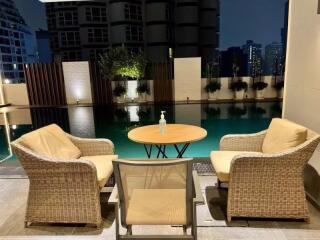 Condo for Rent at Sukhumvit Suites