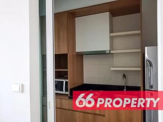 Condo for Rent at Blocs 77