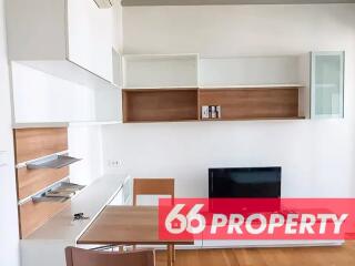 Condo for Rent at Blocs 77