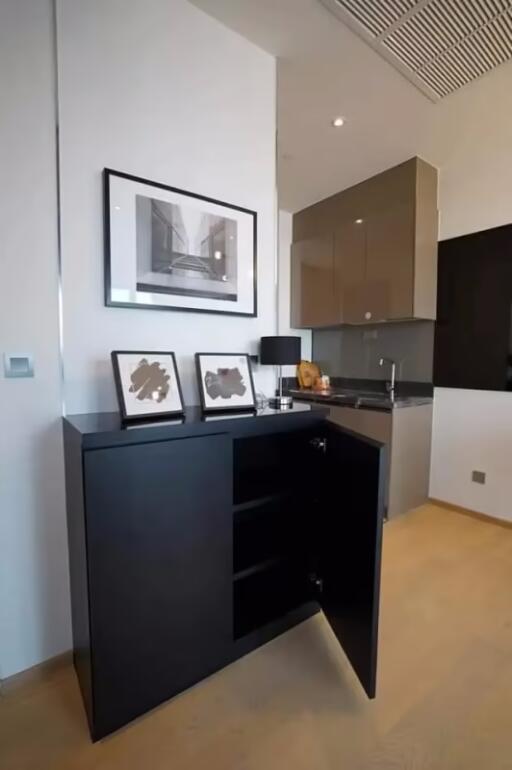 1 Bedroom Condo