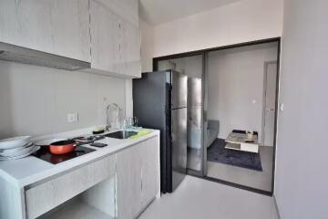 Condo for Rent at Life Sukhumvit 48