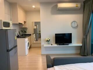 Studio for Rent in Huai Khwang