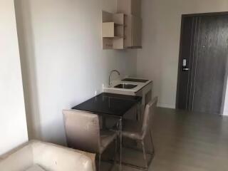 1 Bedroom Condo