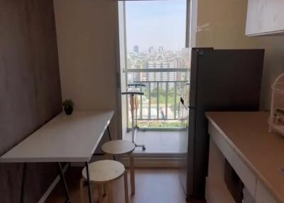 1 Bedroom Condo