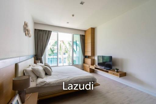 OCAS HUA HIN CONDOMINIUM : 3 bed beach front condo