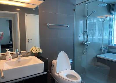 Condo for Rent at The Crest Sukhumvit 34