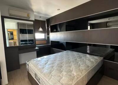 1 Bedroom Condo