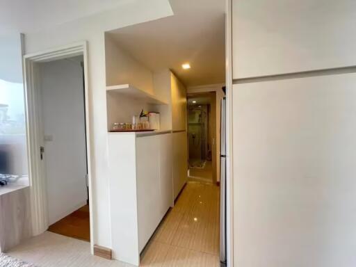 1 Bedroom Condo for Rent at Downtown 49