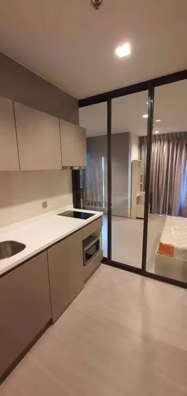 Studio for Rent in Din Daeng