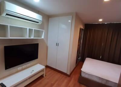 Studio for Sale in Phra Khanong