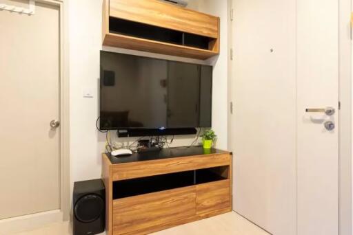 1 Bedroom Condo