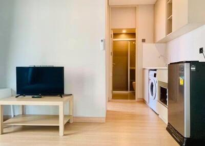 1 Bedroom Condo