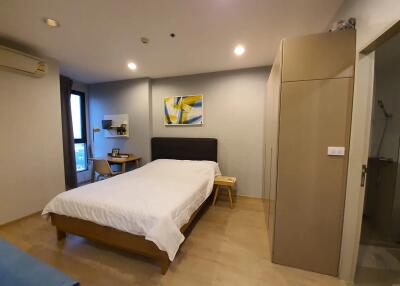 Condo for Rent at Ideo Q Ratchathewi