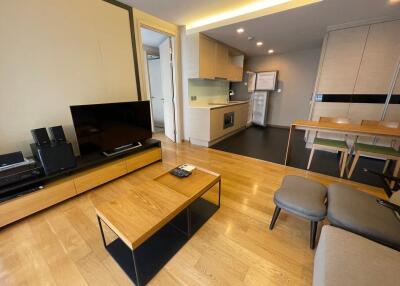 Via Botani Sukhumvit 47 - 1 Bed Condo for Rented *VITO2065