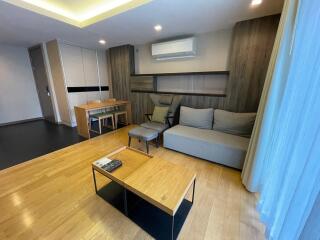 Via Botani Sukhumvit 47 - 1 Bed Condo for Rented *VITO2065