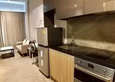 Condo for Rented at The Lofts Asok by Raimon Land