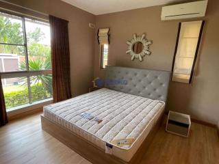 4 Bedrooms House in Grand Regent Pattaya East Pattaya H009599