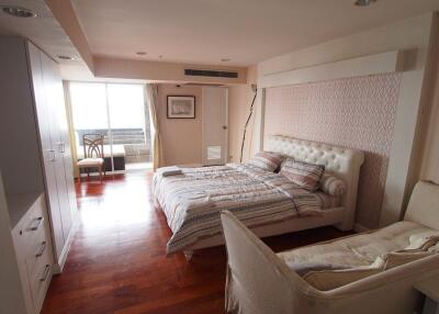 Condo for Sale, Rent at Kiarti Thanee City Mansion