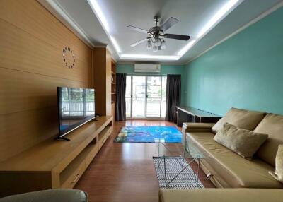 Condo for Rent, Sale w/Tenant at Grand Park View Asok