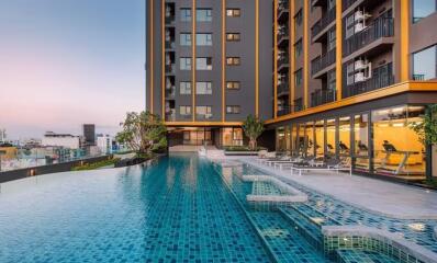 Condo for Rented at The Base Petchaburi-Thonglor