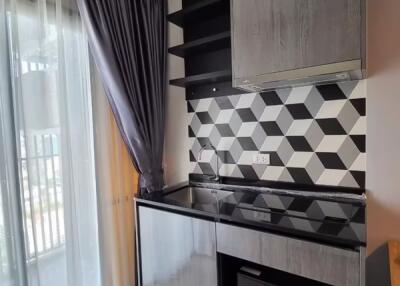 Condo for Rented at The Base Petchaburi-Thonglor