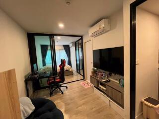 1 Bedroom Condo