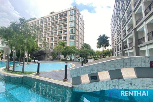 Pool access room at Dusit Grand Park2