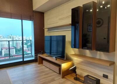 2 Bedroom Condo for Rent at The Lofts Asoke