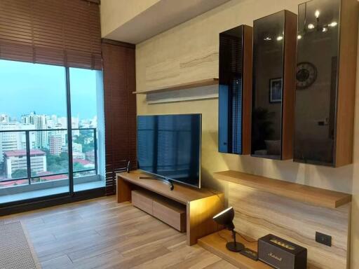 2 Bedroom Condo for Rent at The Lofts Asoke