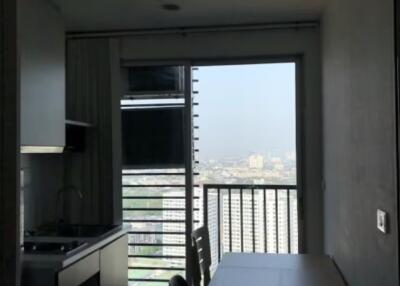 1 Bedroom Condo