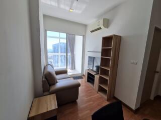 1 Bedroom Condo