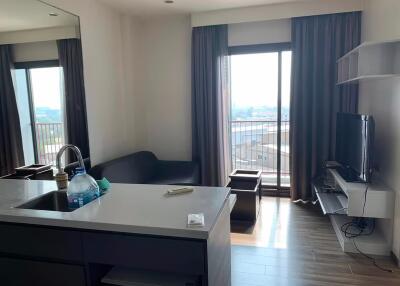 1 Bedroom Condo