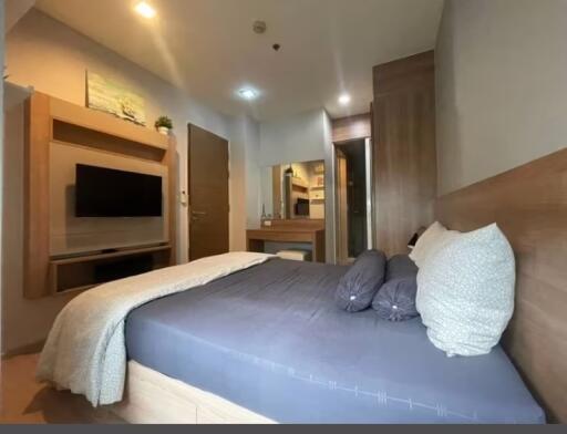 1 Bedroom Condo