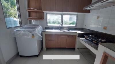 3 Bedroom House for Rent at Manthana Onnut - Wongwaen 2