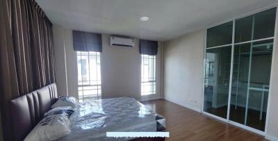 3 Bedroom House for Rent at Manthana Onnut - Wongwaen 2