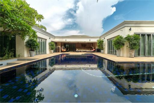 Luxury 3 Bedroom House in Siam Royal View