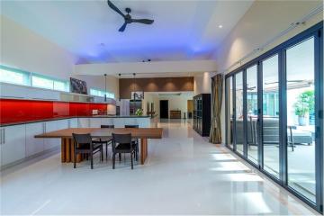 Luxury 3 Bedroom House in Siam Royal View