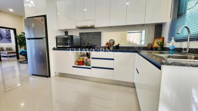 House For sale 3 bedroom 200 m² with land 460 m² in Baan Dusit Pattaya Hill, Pattaya