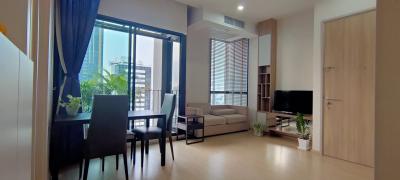 1 bedroom condo for sale on Thonglor to Petchaburi