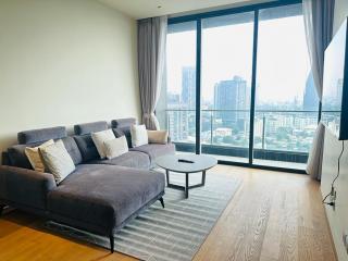 2 bed Condo in BEATNIQ Sukhumvit 32 Khlongtan Sub District C020517