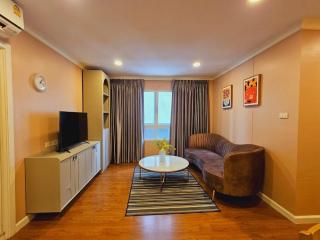 2 bed Condo in Lumpini Suite Sukhumvit 41 Khlong Tan Nuea Sub District C020516